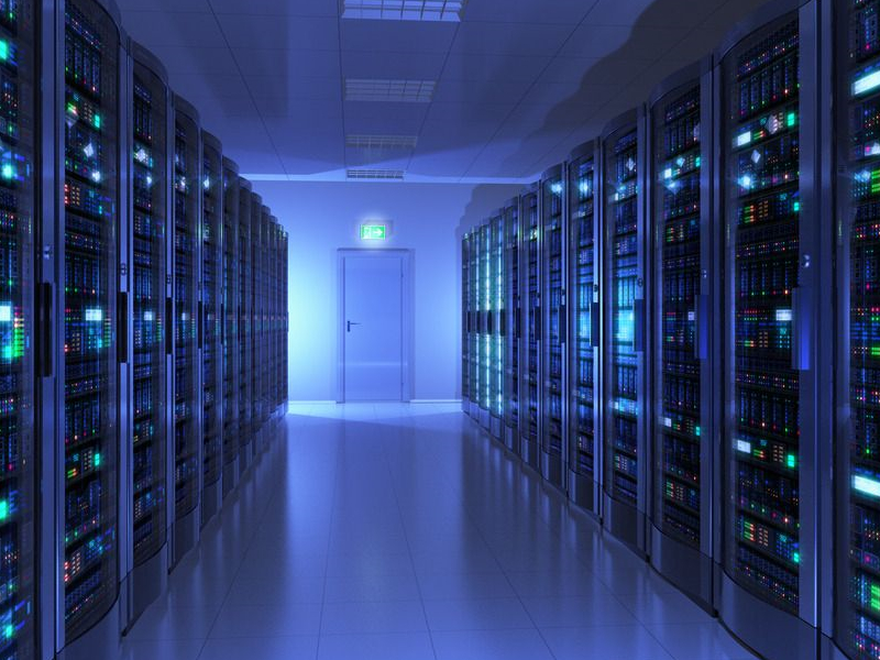 機房.jpg 機房.jpg